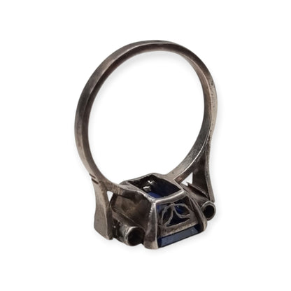 Vintage Art Deco silver ring with a faceted blue stone, Europe, ca. 1930–1940