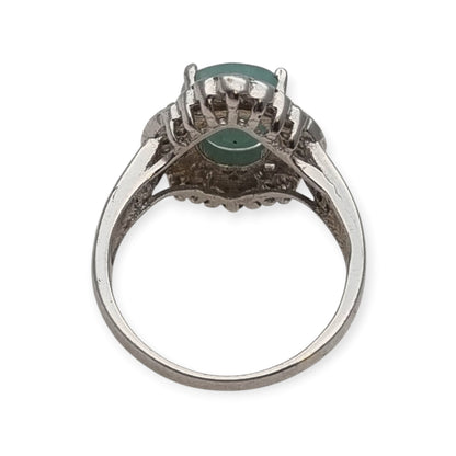 Anillo vintage de cóctel tipo Art Déco, plata con piedra verde y halo tipo marquesa, España, ca. 1980–1990