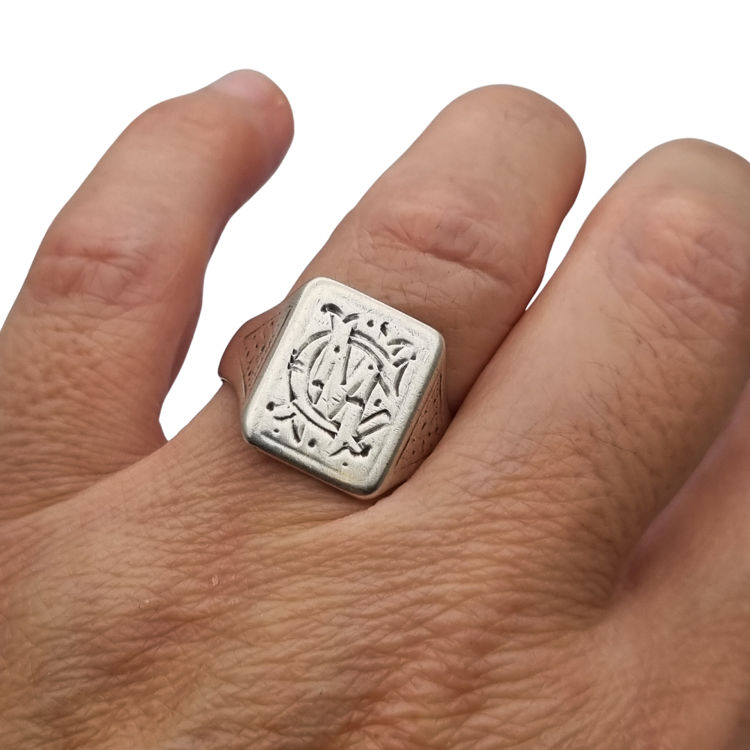 Antique Art Deco Silver Signet Ring with Engraved Monogram Geometric Design Circa 1940