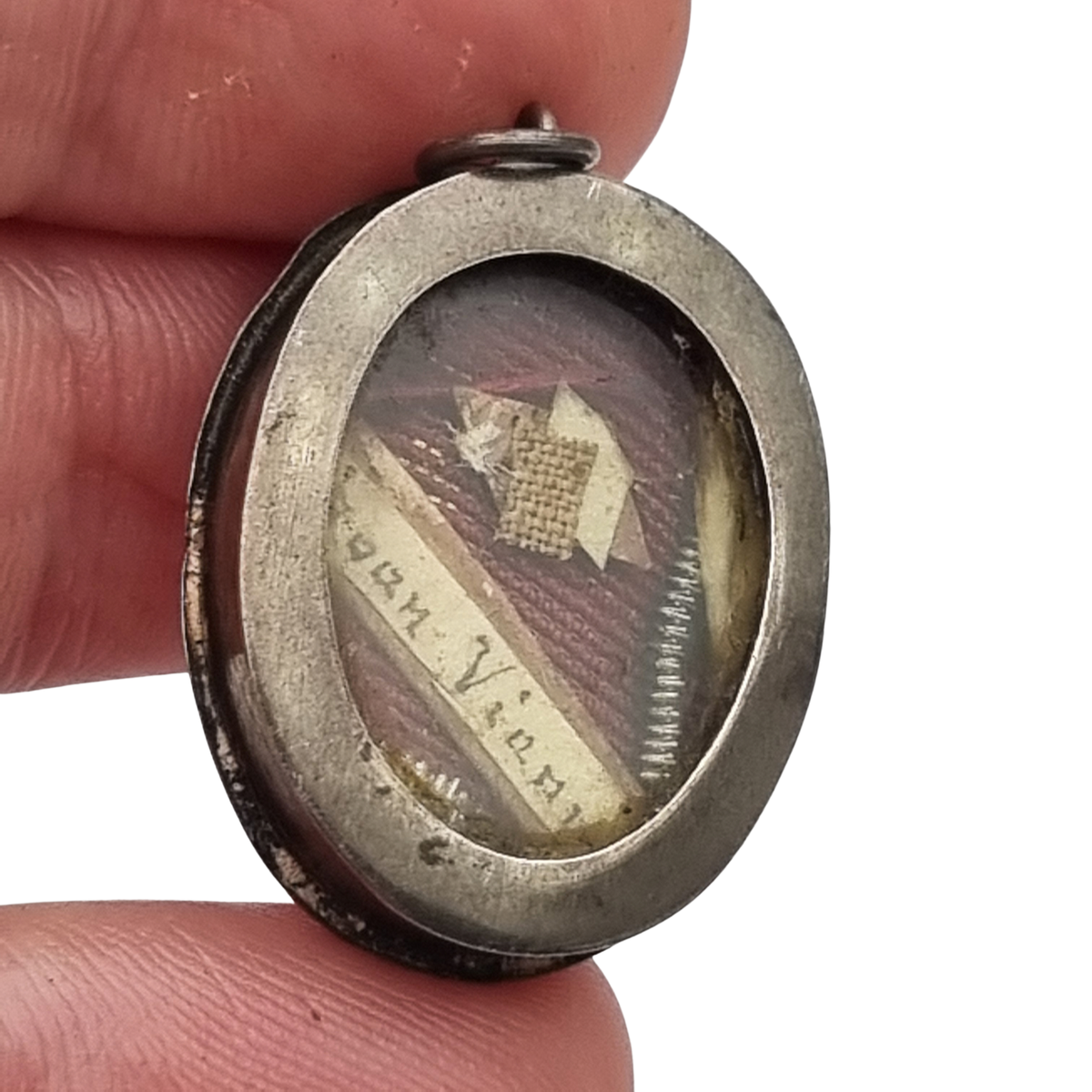 Teca relicario de plata atribuible a San Jean-Marie Vianney, Cura de Ars, Francia, ca. 1870-1925