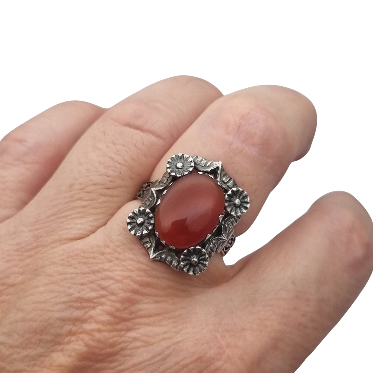 Antique Art Deco silver and carnelian ring with floral decoration, France 1950s