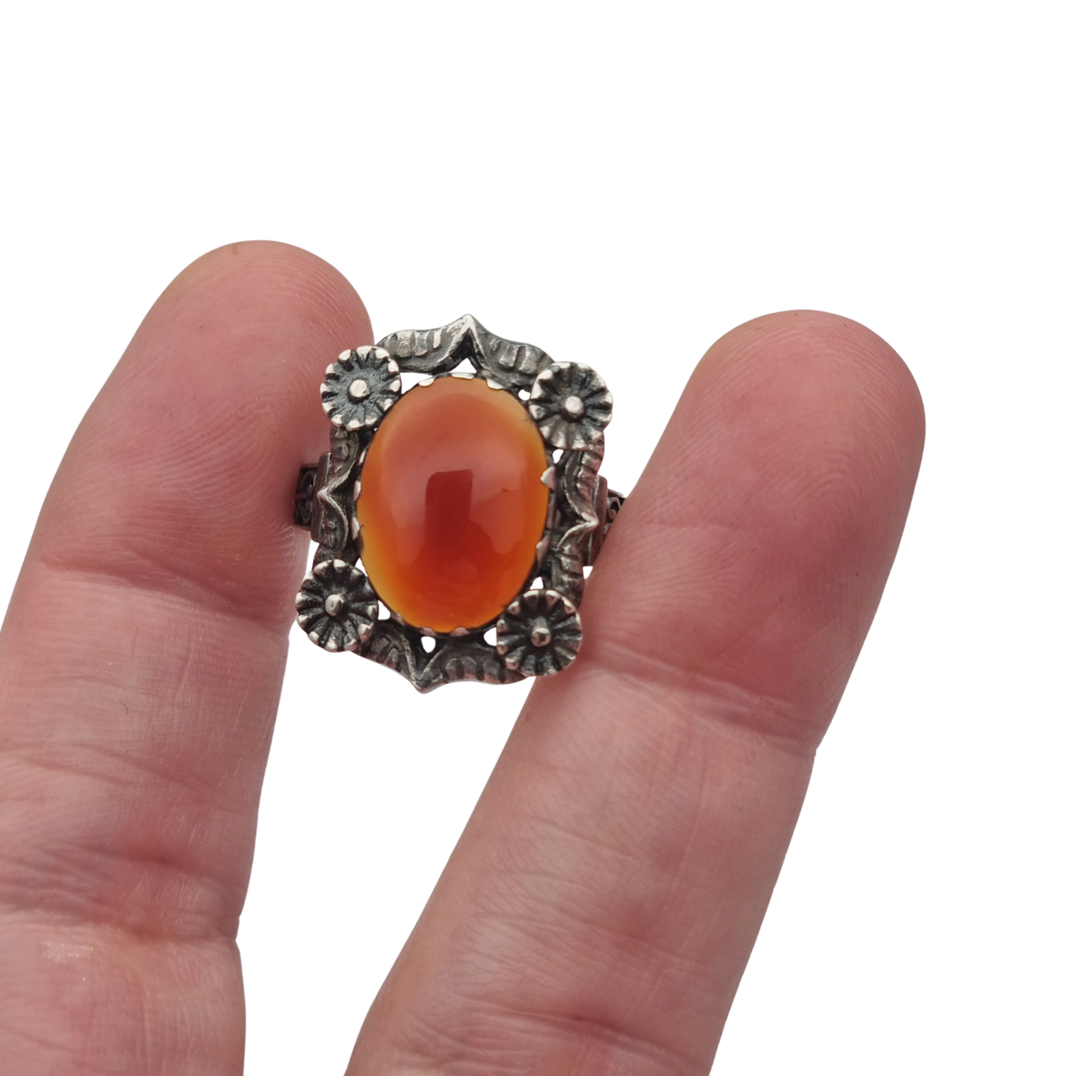 Antique Art Deco silver and carnelian ring with floral decoration, France 1950s