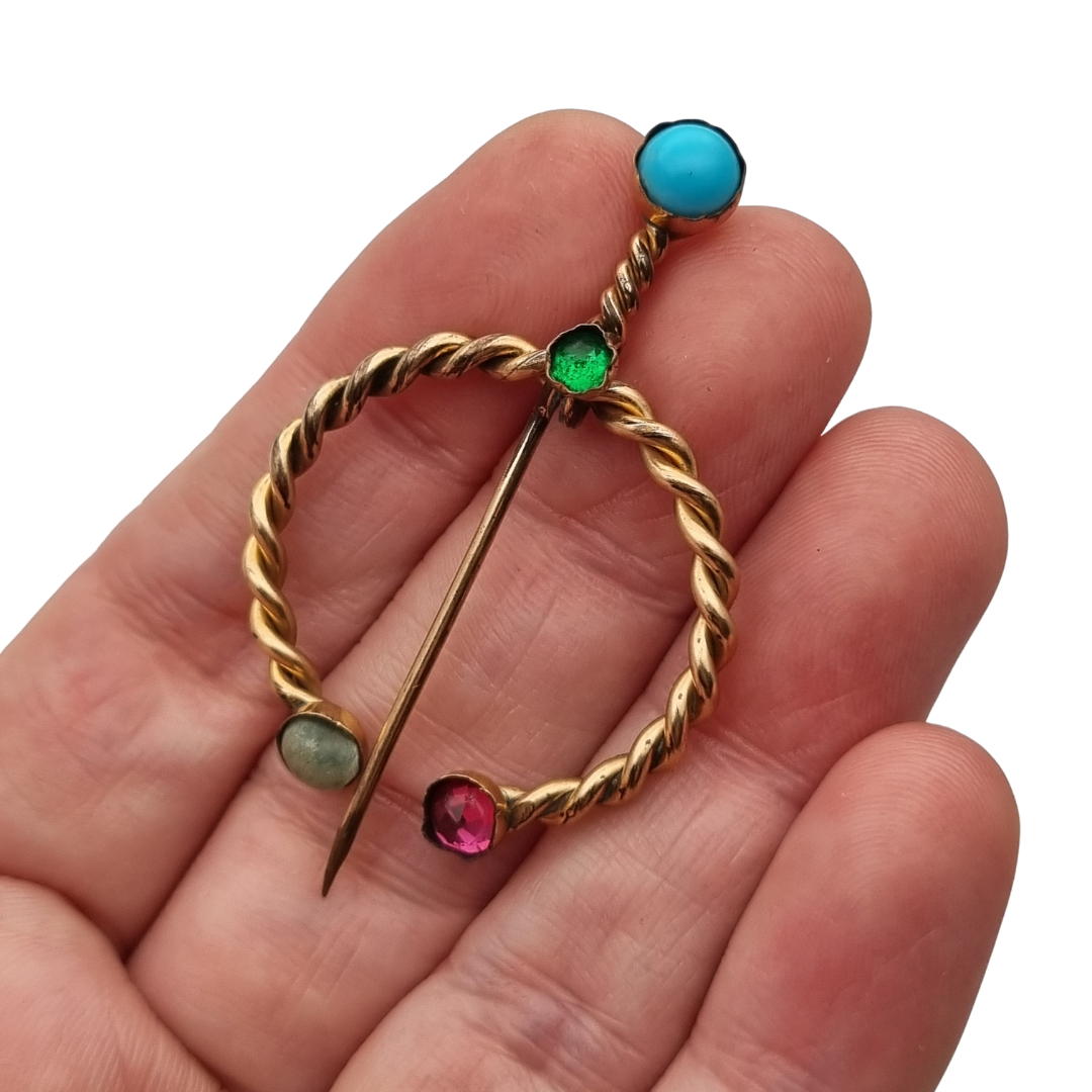 Historicism penannular fibula brooch in gilded metal, handcrafted, ca. 1940–1960
