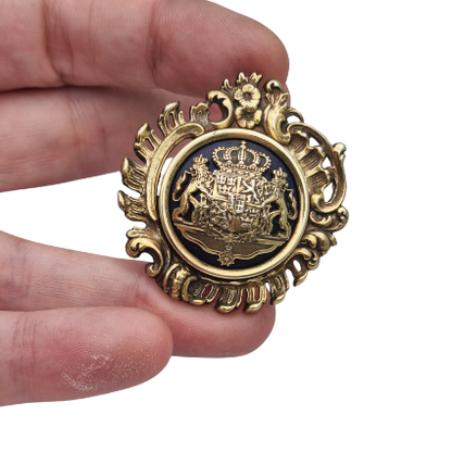 Swedish gilt silver and enamel heraldic brooch, Greater Coat of Arms of Sweden, 1973