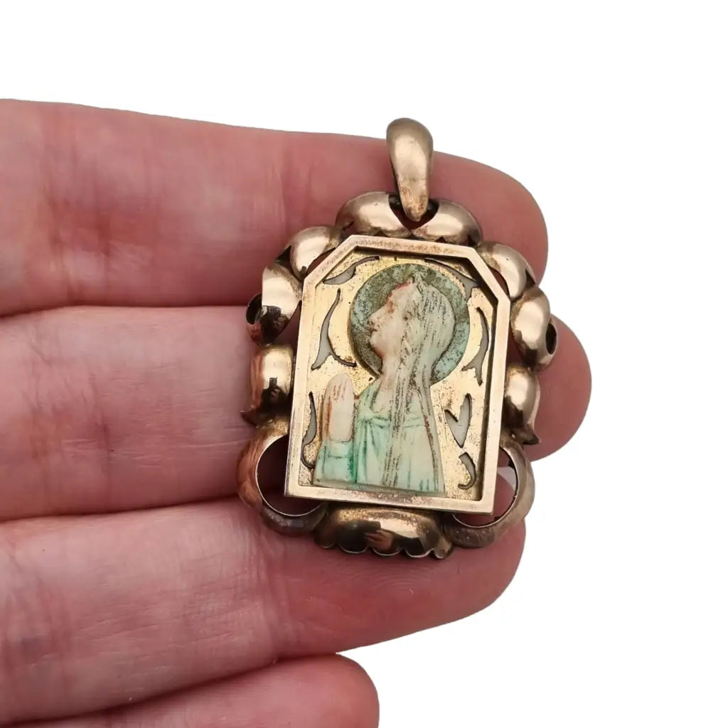 Medalla modernista de la virgen en plata y oro circa 1910 colgante religioso.