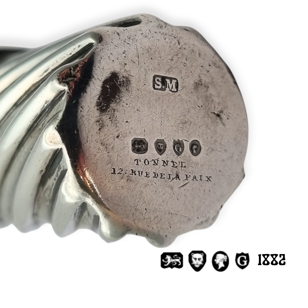 Victorian perfume bottle in silver by S.M Sampson Mordan London 1882, Tonnel Paris