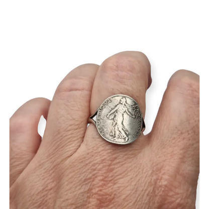 Anillo antiguo de plata francesa 50 céntimos 1917. Joyería numismática