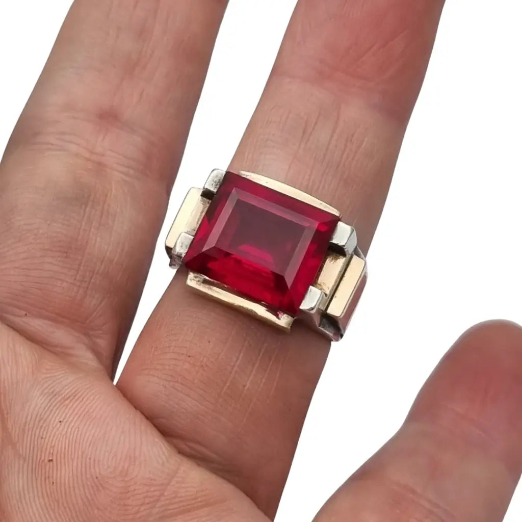 Anillo Art Decó francés años 30 en plata con vistas doradas y espinela rosa