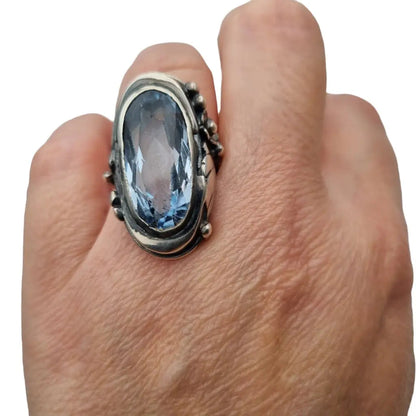 Anillo Art Nouveau de plata con piedra azul grande accesorios llamativos