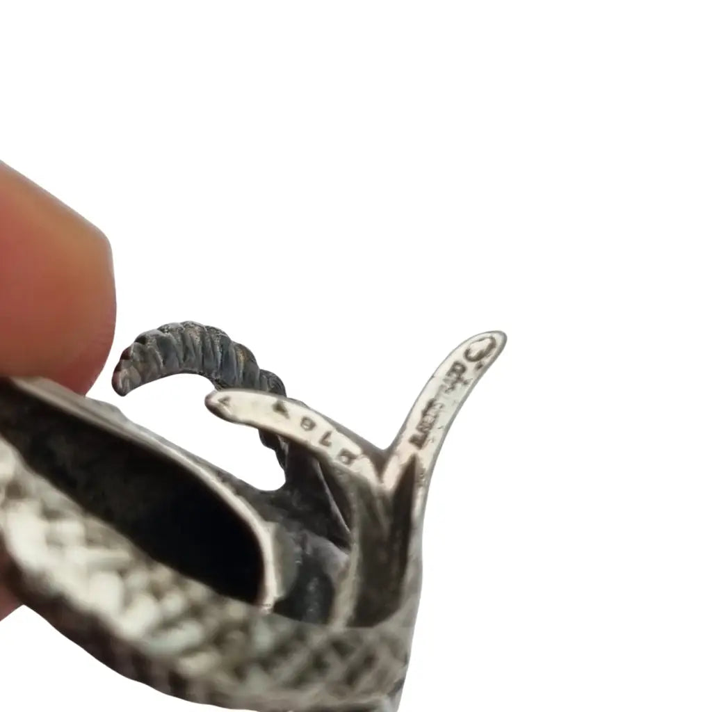 Anillo cabeza cabra y cola pez en plata 916 Capricornio estilo tribal zodiacal