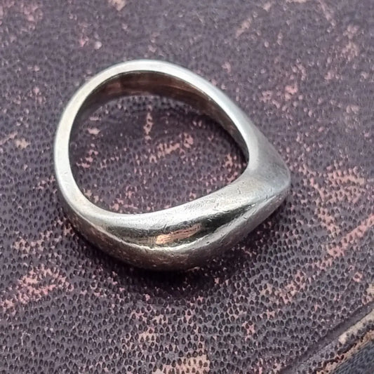 Anillo de diseño en plata ley anillo vintage joyería ondulada