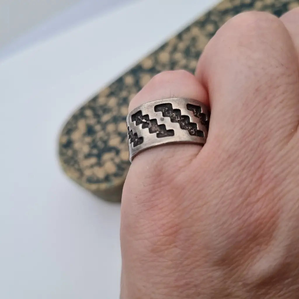 Anillo JR USA Vintage Estilo Suroeste James Rogers J. R. Silversmiths Plata