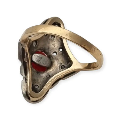 Anillo lanzadera de coral rojo y diamantes en oro 9k plata joyería art deco