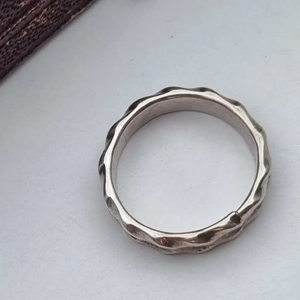 Anillo de plata vintage bohemio para mujer anillo aro trabajado