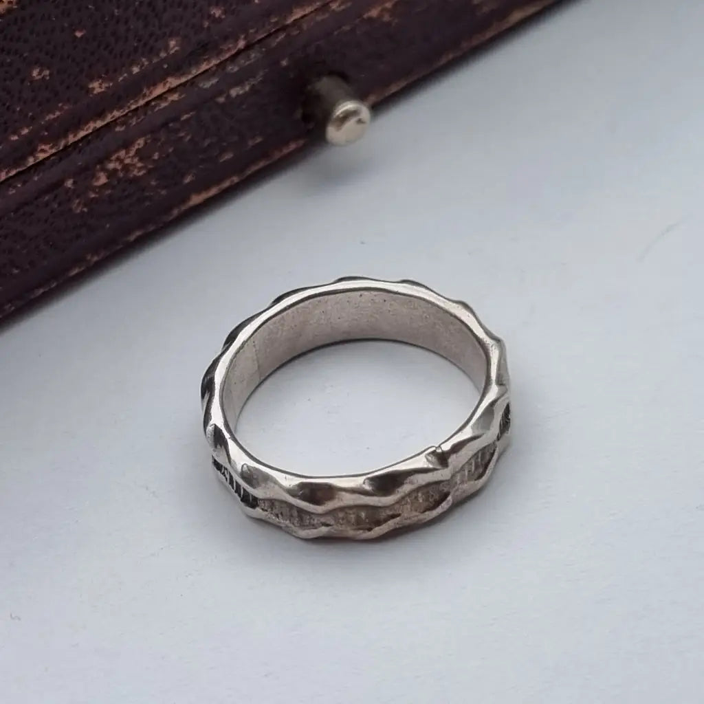 Anillo de plata vintage bohemio para mujer anillo aro trabajado