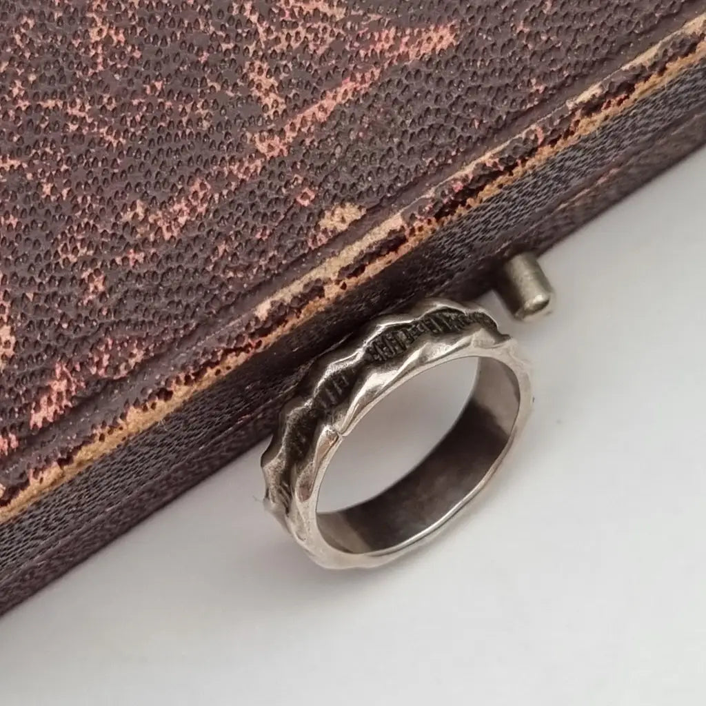 Anillo de plata vintage bohemio para mujer anillo aro trabajado