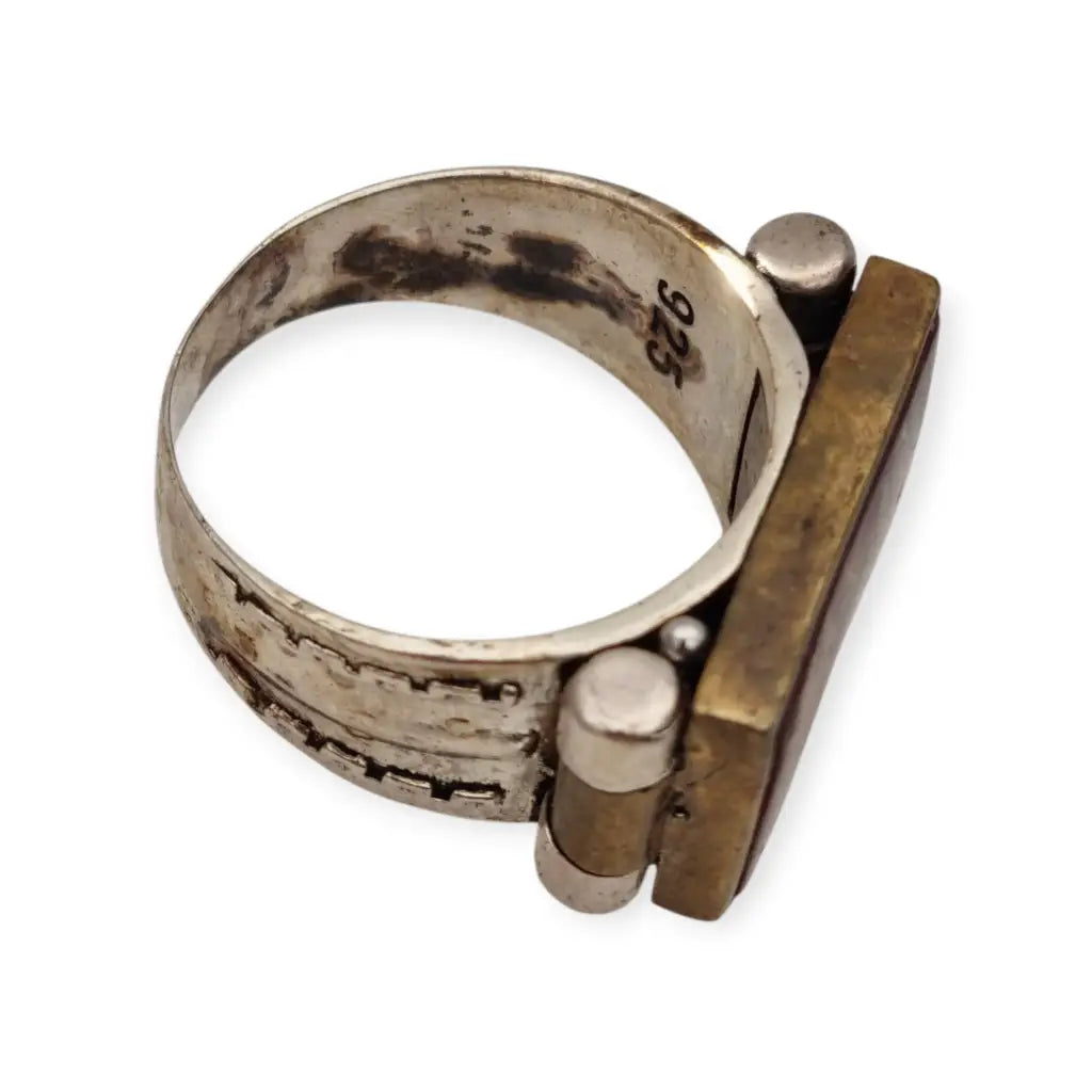 Anillo steampunk artesanal en plata 925 con engranajes antiguos de relojes