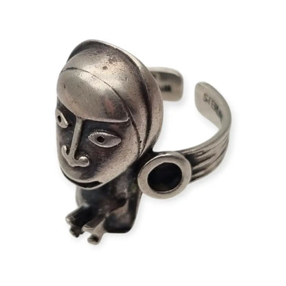 Anillo vintage Boho tribal en plata con figura de diseño Etnico escultórico