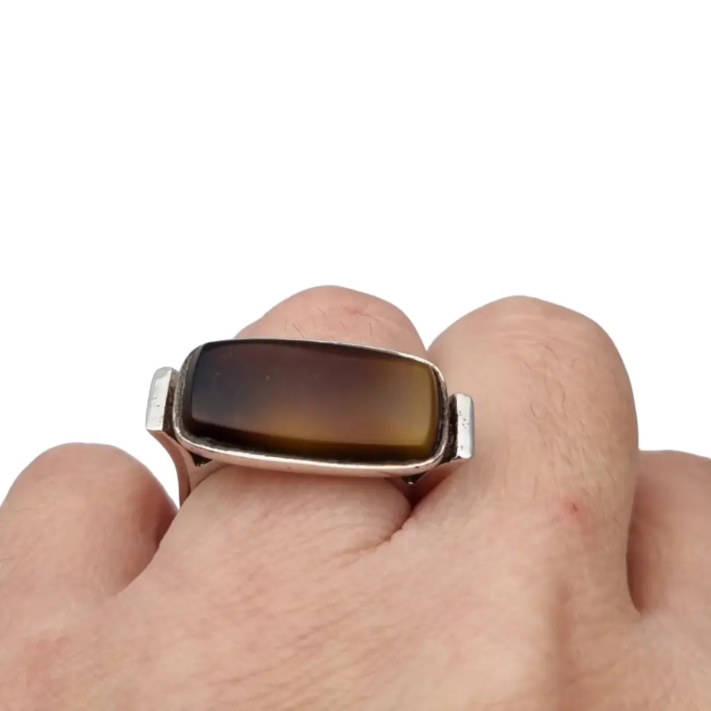 Anillo vintage de plata 915 con cabujón rectangular marrón 1980-90.