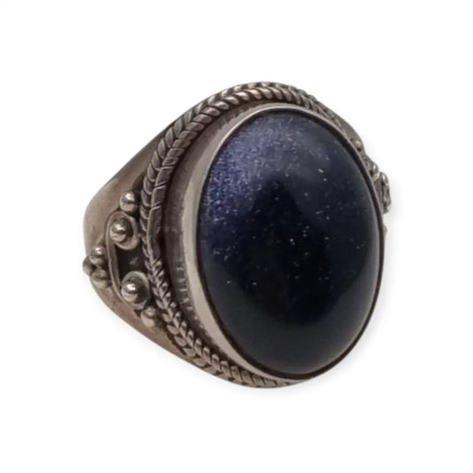Anillo vintage de plata 925 con cabujón azul noche y decoración boho artesanal