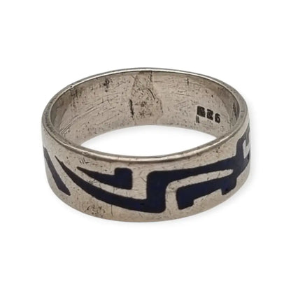 Anillo vintage de plata 925 con esmalte geométrico azul estilo retro tribal