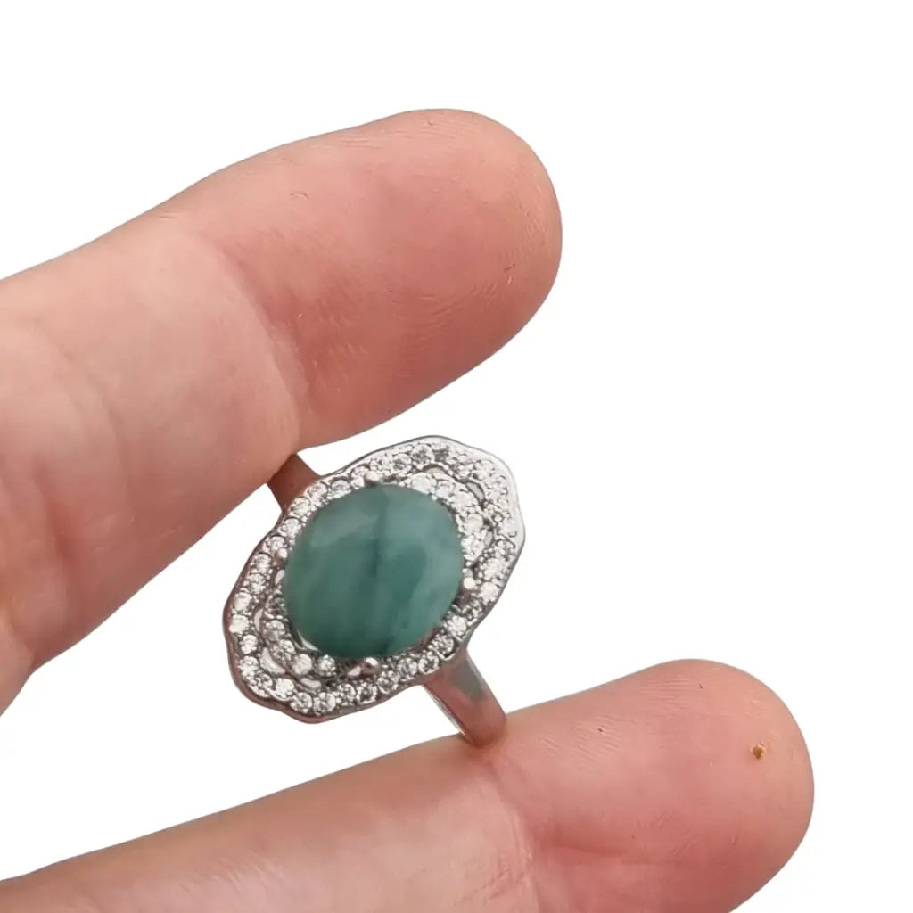 Anillo vintage de plata 925 con piedra verde oval y orla circonitas años