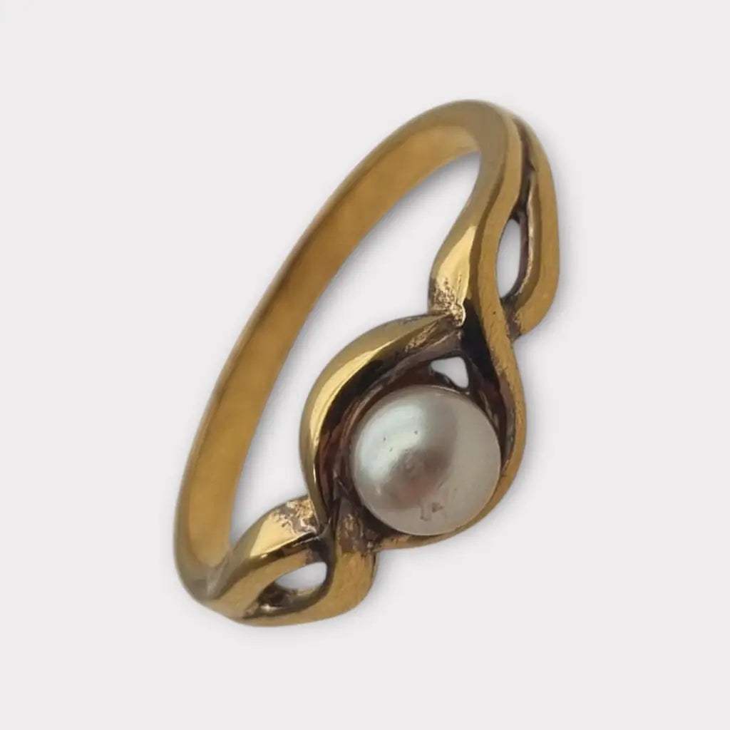 Anillo vintage en plata bañada oro con perla diseño entrelazado Circa 1960