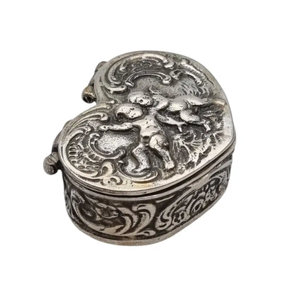 Antigua caja corazón con querubines de plata 800 estilo barroco ángeles.