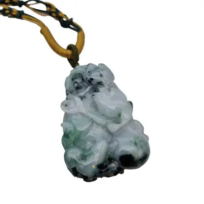 Colgante vintage de ratón del zodiaco chino jade tallado por ambas caras.