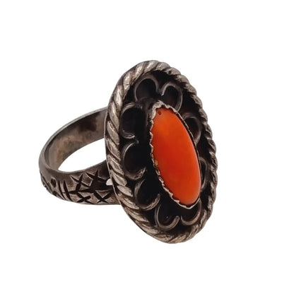 Anillo coral boho plata de ley 925 joyería artesanal hecha a mano.