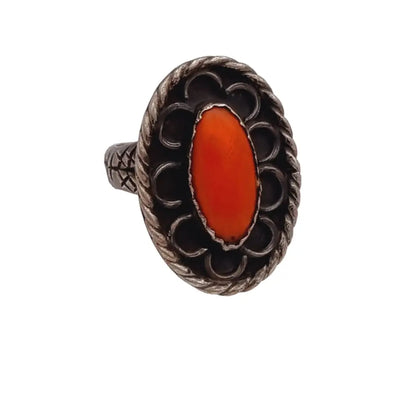 Anillo coral boho plata de ley 925 joyería artesanal hecha a mano.