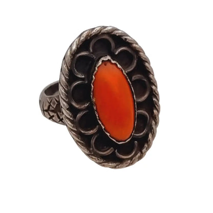 Anillo coral boho plata de ley 925 joyería artesanal hecha a mano.