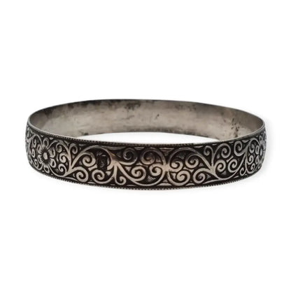 Brazalete bereber antiguo en plata grabada diseño floral bohemio estilo étnico