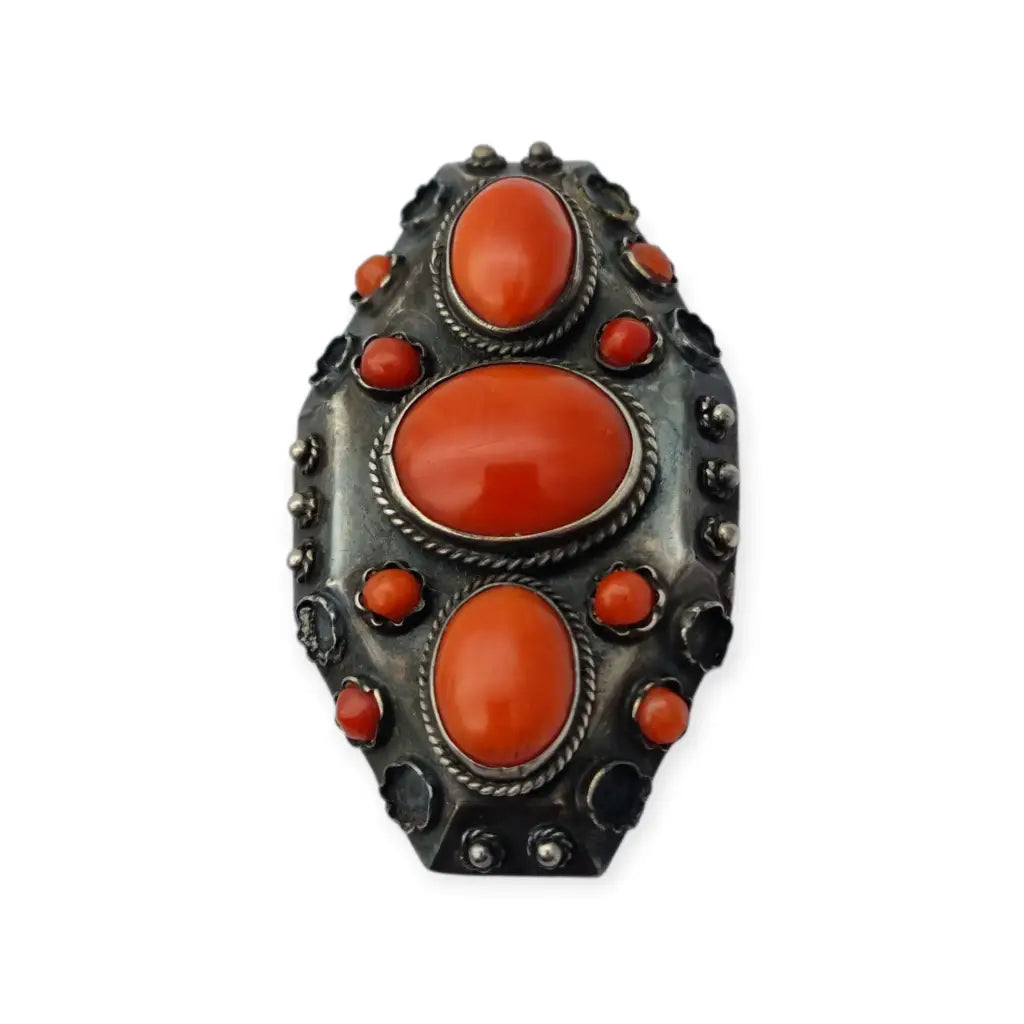 Broche antiguo de plata 800 y coral rojo natural joyería oriental circa