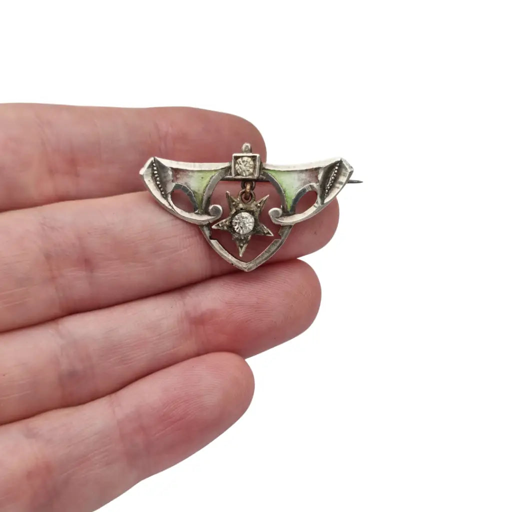 Broche antiguo de plata esmaltada modernista con estrella Art Nouveau 1920.