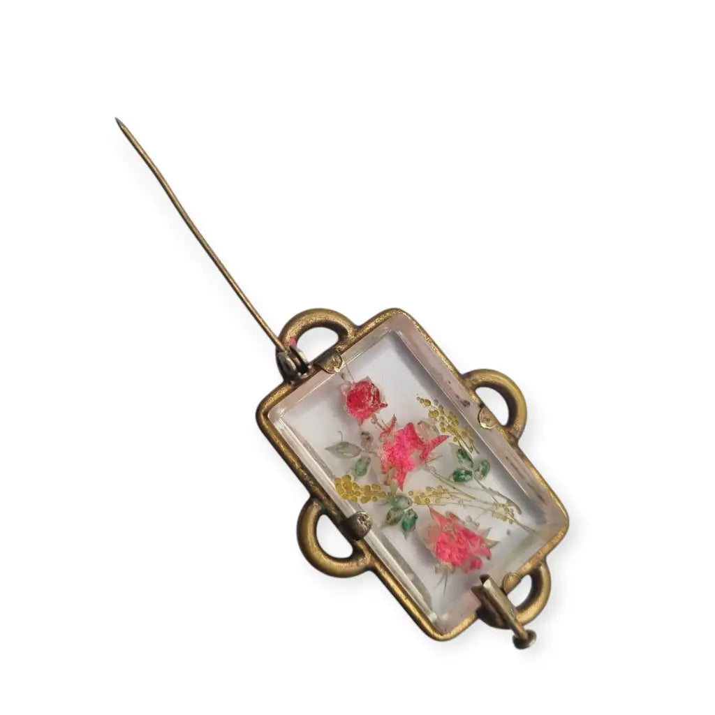 Broche Art Déco rectangular vintage con flores en lucita de los años 40.