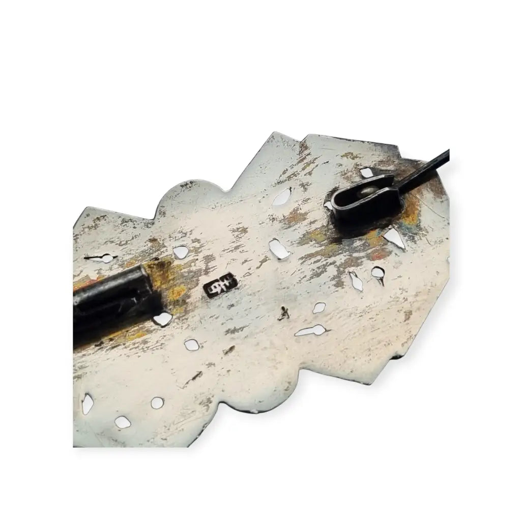 Broche chino antiguo de plata y jade verde firmado con dragones flores