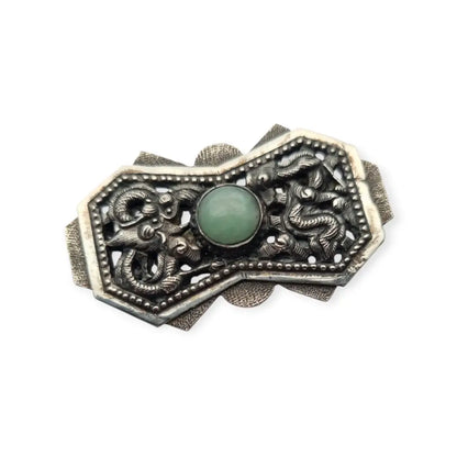 Broche chino antiguo de plata y jade verde firmado con dragones flores