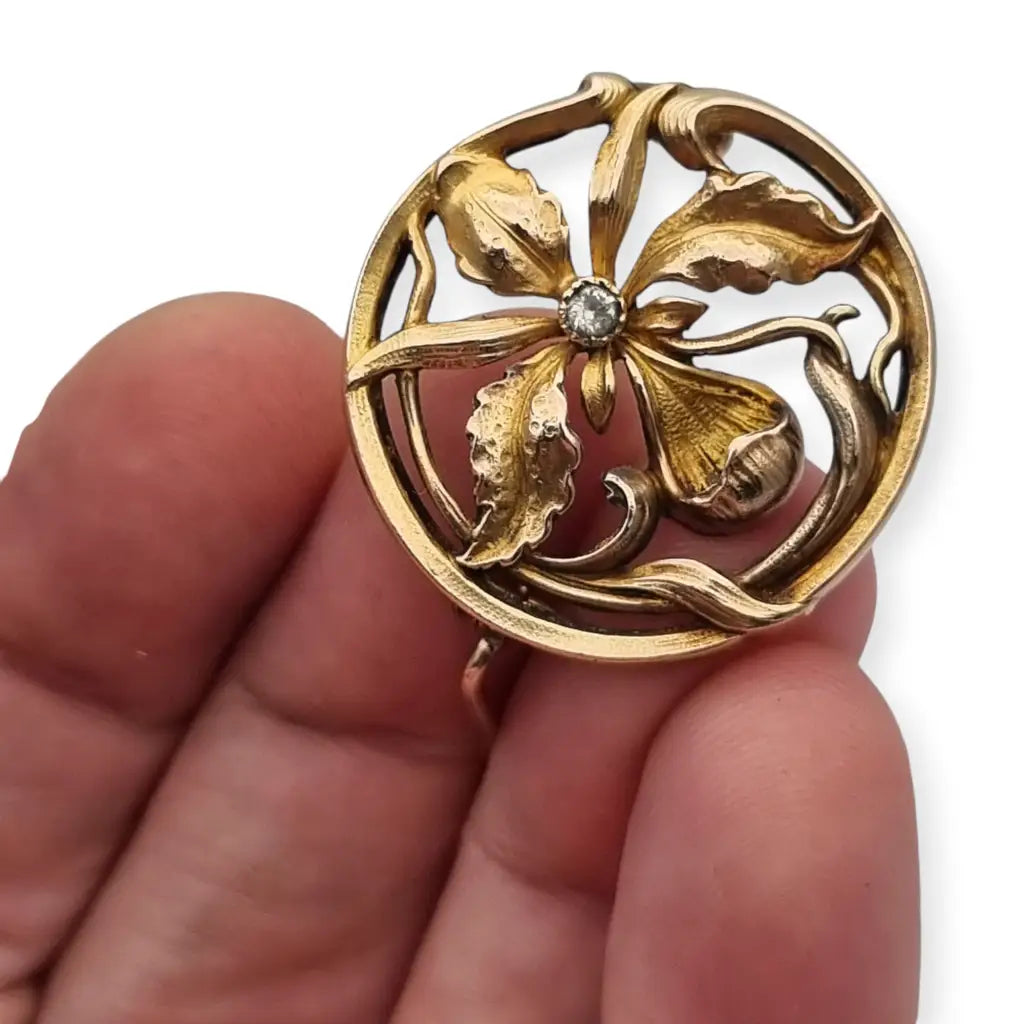 Broche francés ORIA Art Nouveau en oro relleno motivo floral con cristal