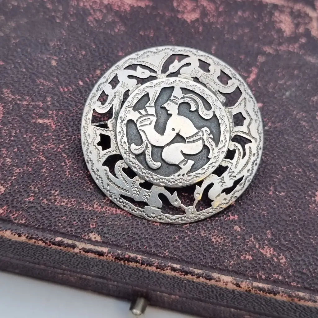 Broche de Guatemala Quetzal Guerreros Plata Colgante