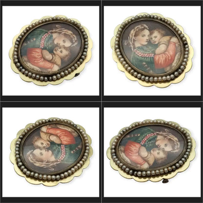 Broche ovalado de bronce y perla con una miniatura la Virgen el Niño