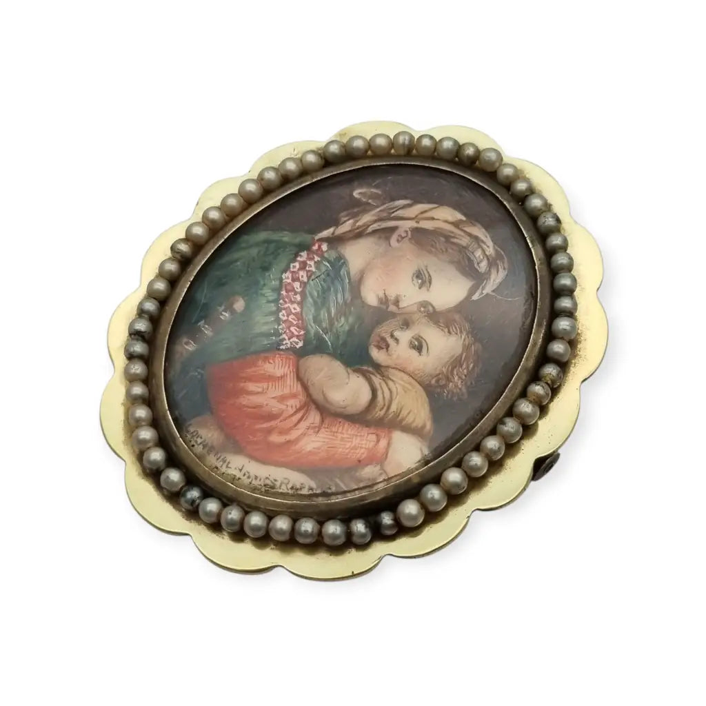 Broche ovalado de bronce y perla con una miniatura la Virgen el Niño