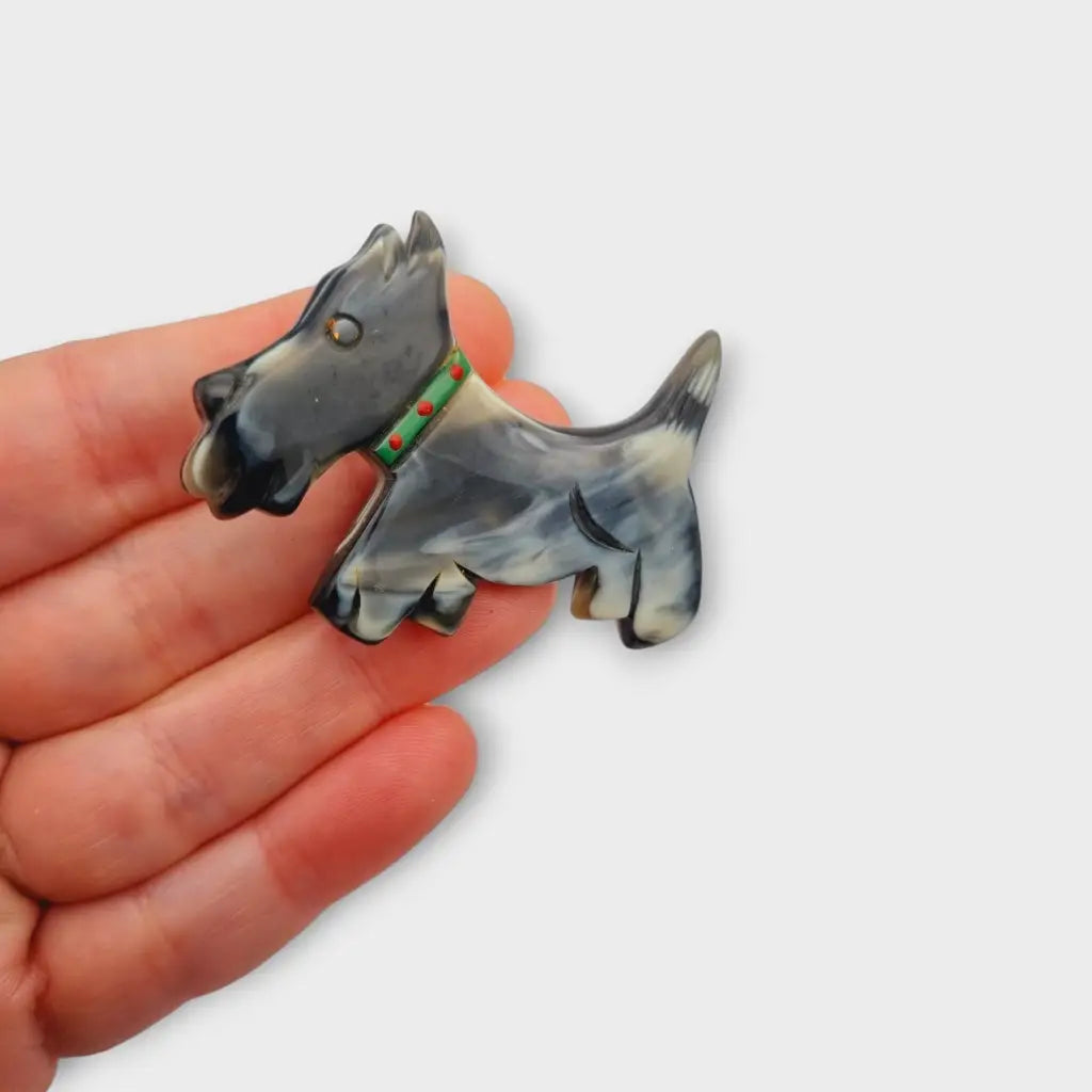 Broche de perro escocés broche terrier vintage con collar verde bisutería