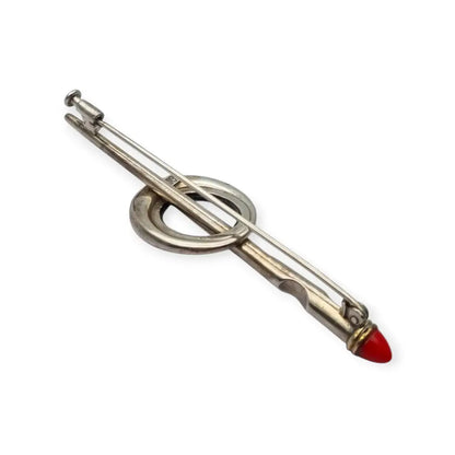 Broche de plata Puig Doria Barcelona alfiler capa con detalles en negro