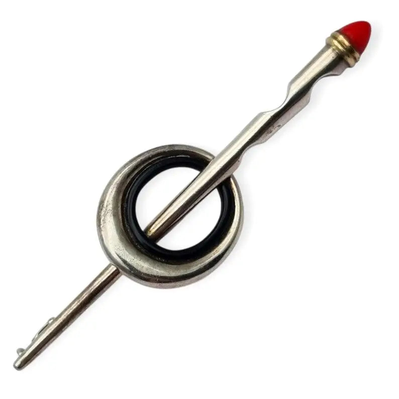 Broche de plata Puig Doria Barcelona alfiler capa con detalles en negro