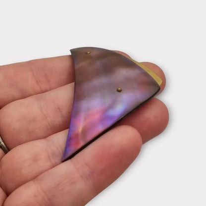 Broche triangular vintage GES. GESCH abulón iridiscente Alemania regalos