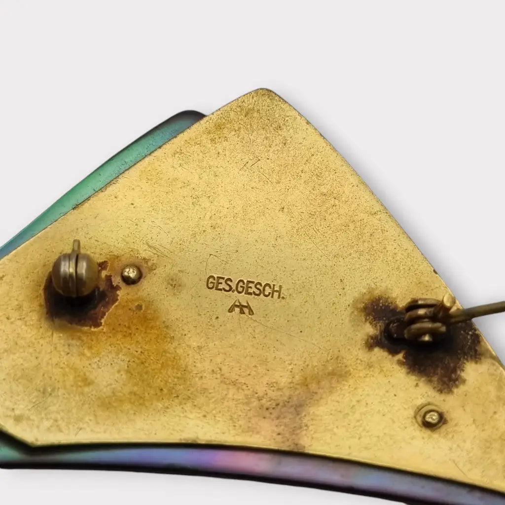 Broche triangular vintage GES. GESCH abulón iridiscente Alemania regalos