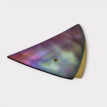 Broche triangular vintage GES. GESCH abulón iridiscente Alemania regalos