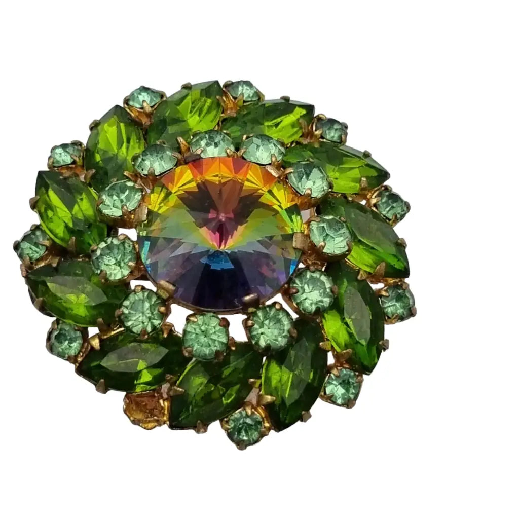 Broche vintage con pedrería verde destellos arcoíris original de los años