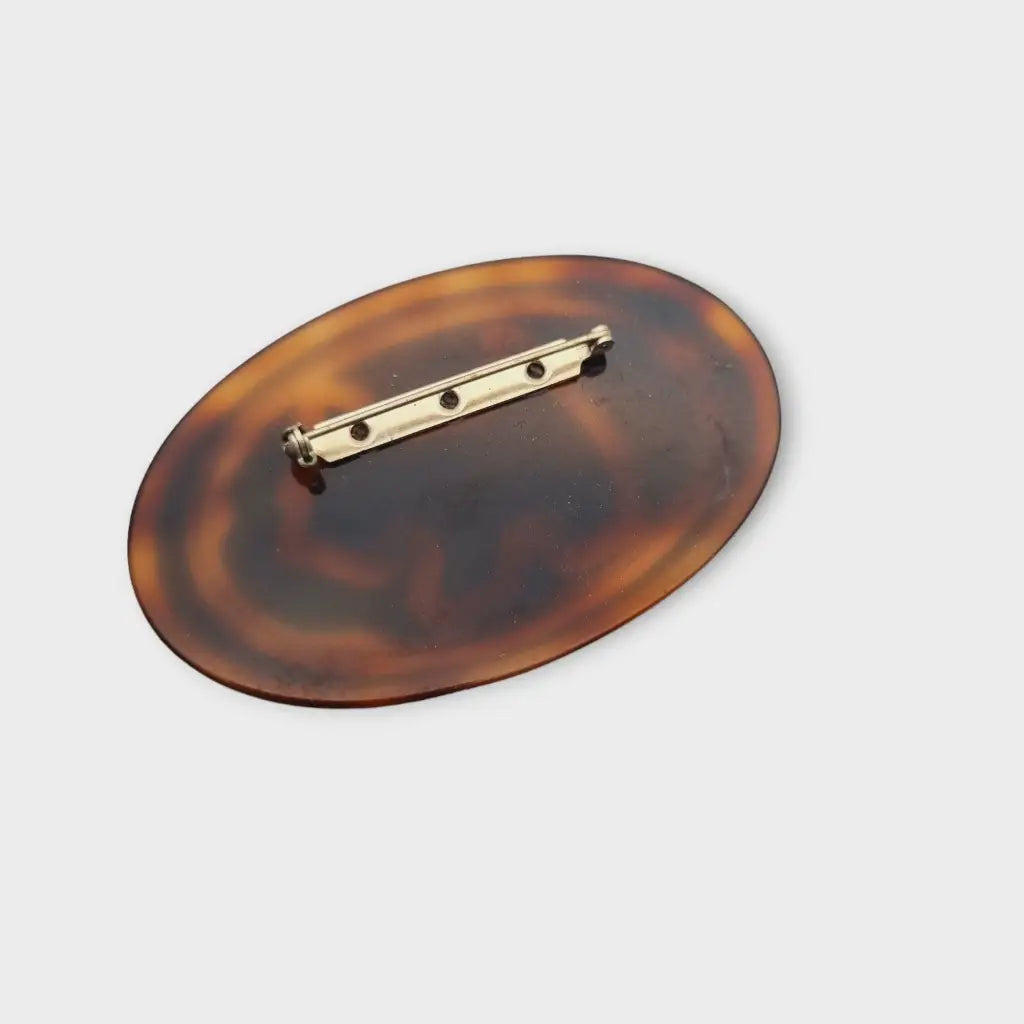 Broche vintage de perro británico ovalado en tonos marrones grandes original